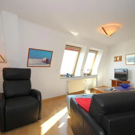 Trafalgar 527 Apartment