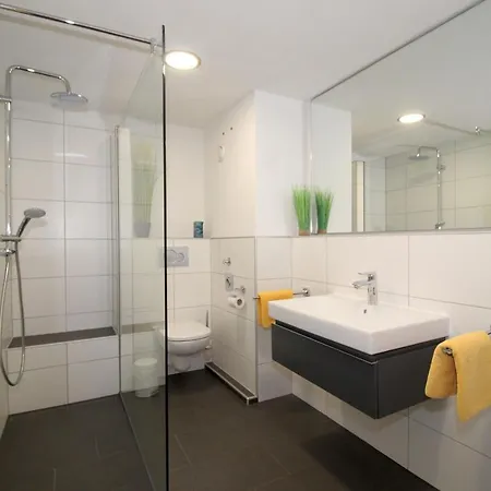 Apartment Trafalgar 527